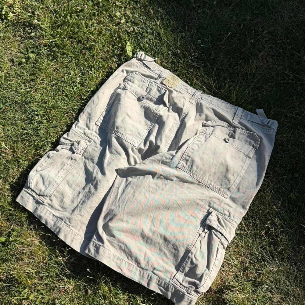 American-eagle-outfitters Men's Cream and Tan Shorts - Picture 5 of 6